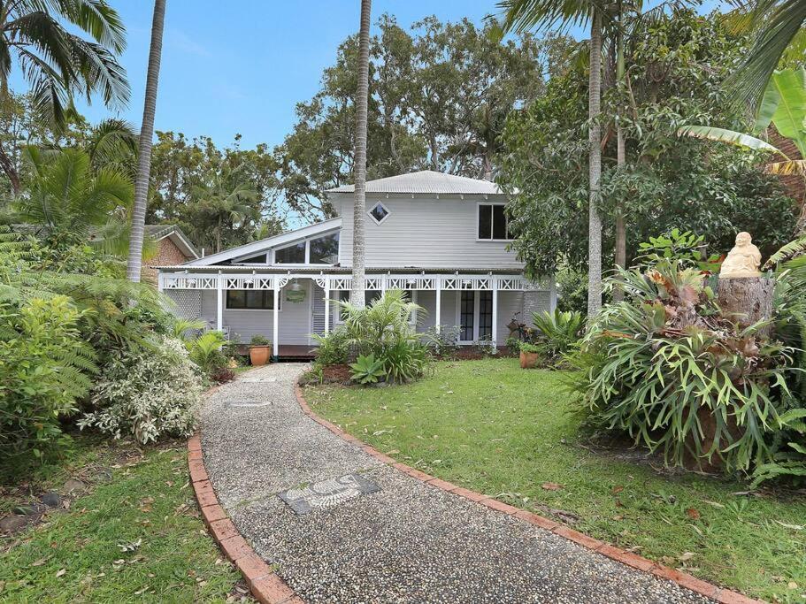 Holiday home Palmberry Wooloweyah -yamba- Ljhooker *