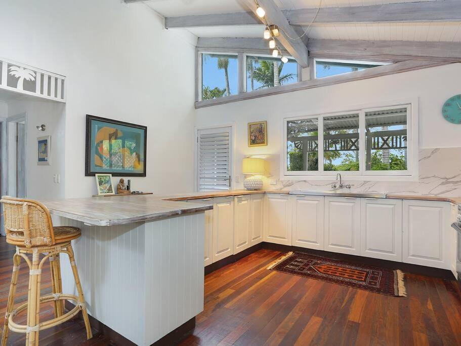 Holiday home Palmberry Wooloweyah -yamba- Ljhooker