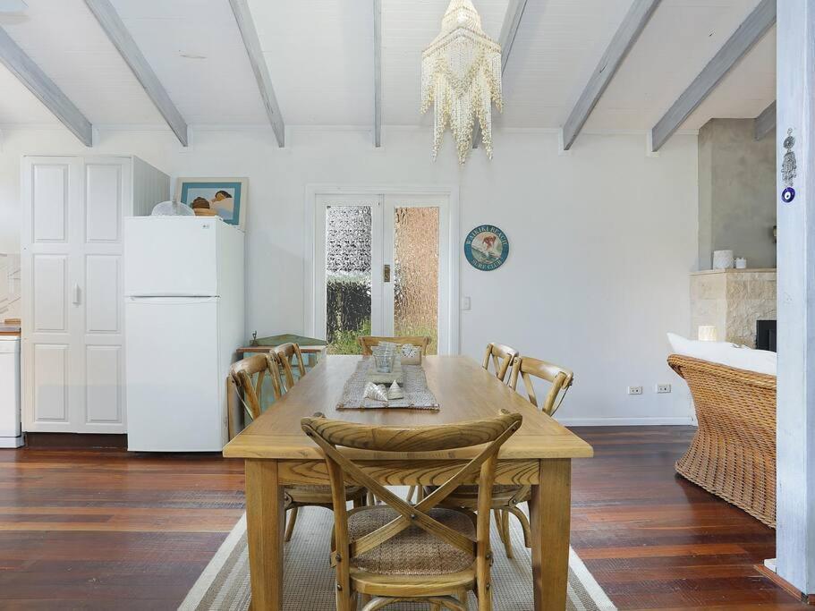 Palmberry Wooloweyah -yamba- Ljhooker